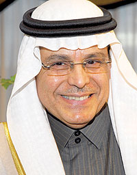 الشيخ عبدالله ال بن عبدالعزيز عبدالعزيز بن